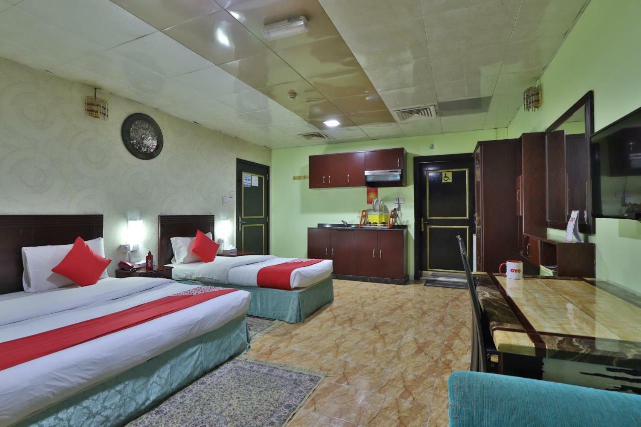 Oyo 261 Remas Hotel Apartment Dubai Exterior foto